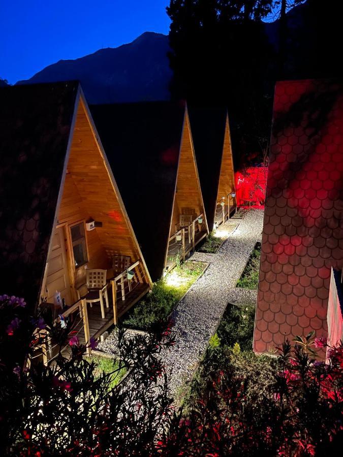 アドラサンGemicihan Bungalovアパートメント エクステリア 写真